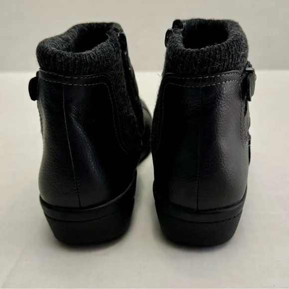 Clarks Women's Cheyn Kisha Ankle Boot Side Zip Black Size 10M - Picture 4 of 11